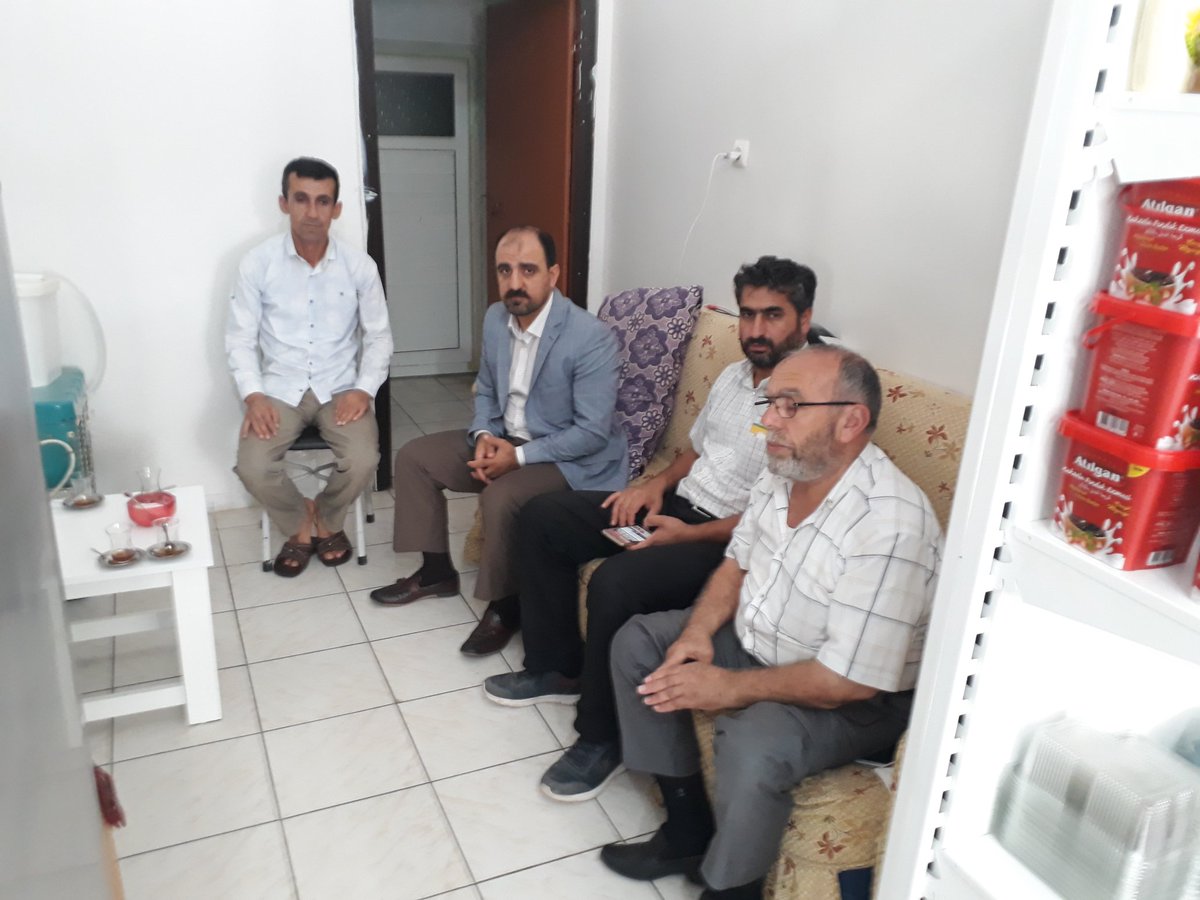 FidannErcan's tweet photo. Hüda Par Mersin İl Başkanlığı olarak esnaf kardeslerimizi ziyaret edip hasbihal ettik. https://t.co/AO9S4k8hEd
