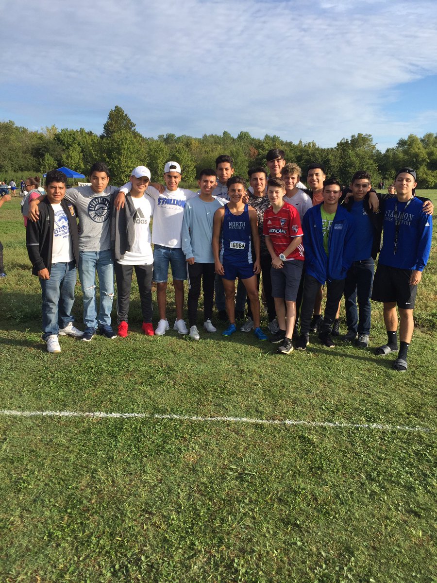 stallion_soccer's tweet photo. Some of the guys supporting their brother! #azulsoccer #azulstrong https://t.co/4ZEIX50HCH