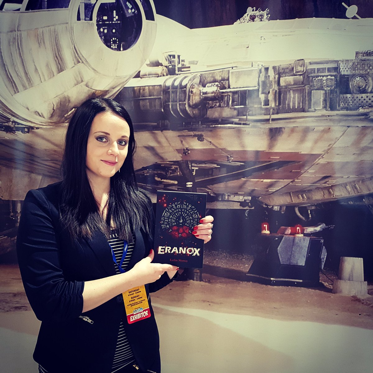 KatMurrayAuthor's tweet photo. These books are going places #hamiltoncomicon https://t.co/LdtQK97VyZ