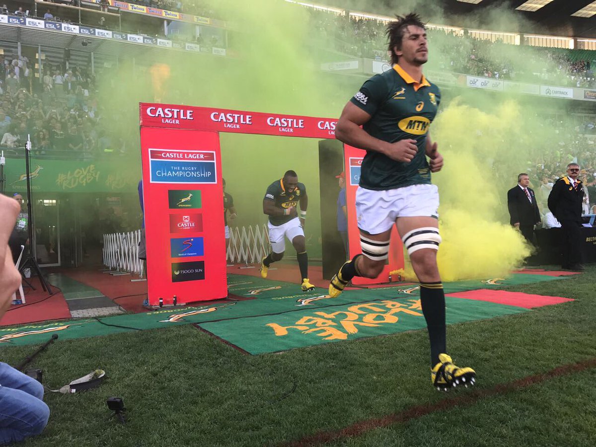 ASICS_ZA's tweet photo. Go captain Eben! #BoksInASICS https://t.co/HTJXfr3Li4