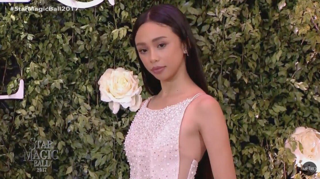 RandomRepublika's tweet photo. #MaymayEntrata does it like a pro. Check out those side slits of her heavily beaded ball gown. #MayWard at the #StarMagicBall2017. https://t.co/P6ef0O52TI