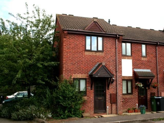 Tenant required for this #property to #rent in #Worcester. 2-bedrooms and good location ldrs.ly/0pYsg