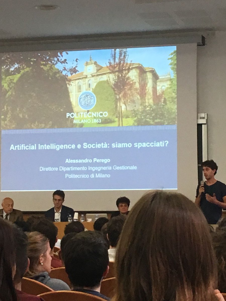 luisanna_b's tweet photo. Talking about AI &amp; human beings!  @polimi #socialinnovationteampolimi #sitpolimi https://t.co/RO1Rb4jOmT
