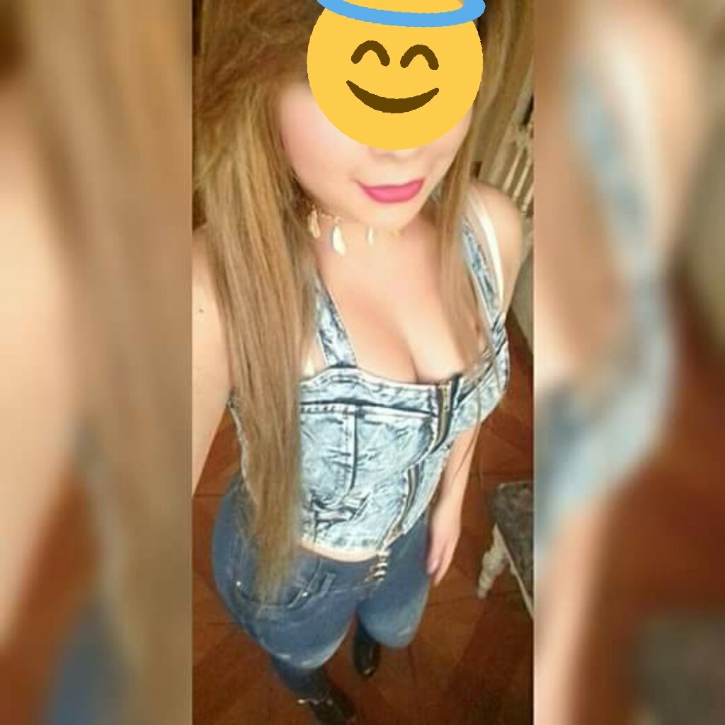 NPoloio's tweet photo. por qué ser groseros?😑si no les gusta la forma enq que trabajo, pues no me contraten y ya, ay gente que si le interesa y no me quita tiempo https://t.co/g9KxKr4936