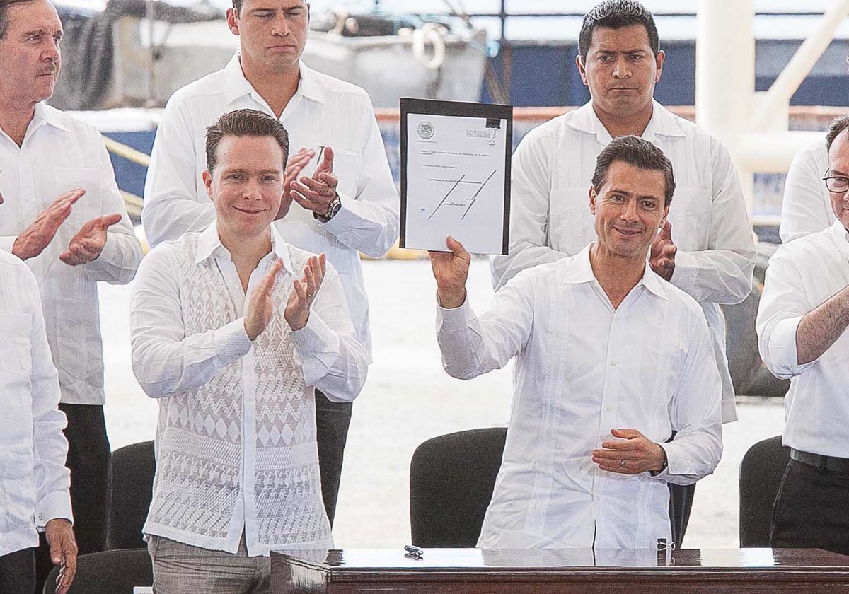 VelascoM_'s tweet photo. ¡Hoy es un día histórico para #Chiapas!:

Se inauguran la #ZonaEconómicaEspecial y el nuevo #ParqueAgroindustrial en Puerto #Chiapas. https://t.co/VAlqCcNYUB