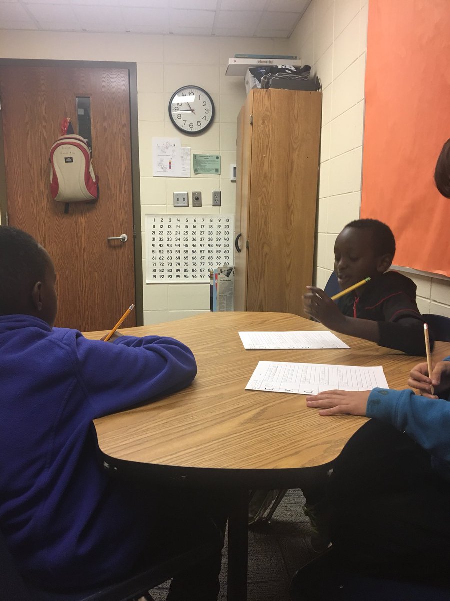 PHM_excELLkids's tweet photo. Creating acrostic poems for rules and expectations for @PHM_excELLkids #ESLCHAT #ENLCHAT #ELLCHAT https://t.co/hMuki3bktQ