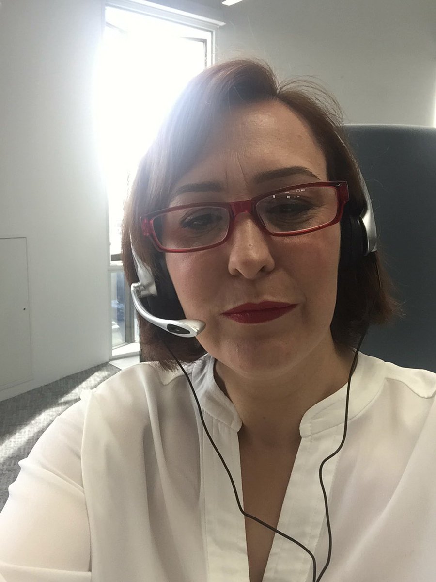 LewisLowri's tweet photo. #working925 do you like my specs? https://t.co/DOokIfbCNS