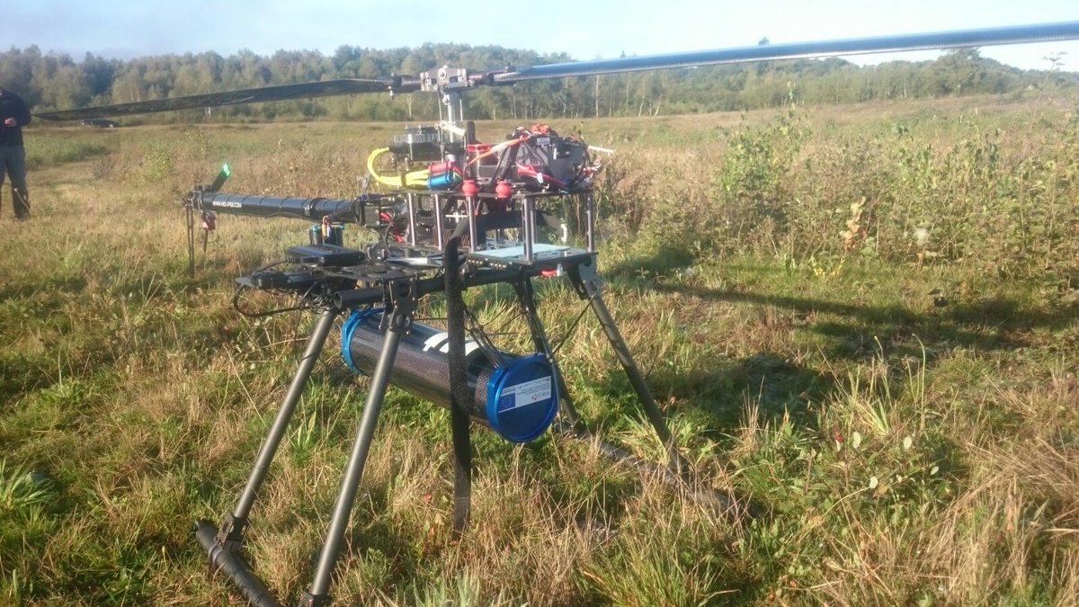 Check out our radiation detector hovering a nuclear site in France as a demo for AREVA! Droneborne thanks to <a href="/HetSNN/">SNN</a>, <a href="/WUR/">Wageningen U&R</a> and <a href="/MedusaNews/">Medusa Explorations</a>!!
