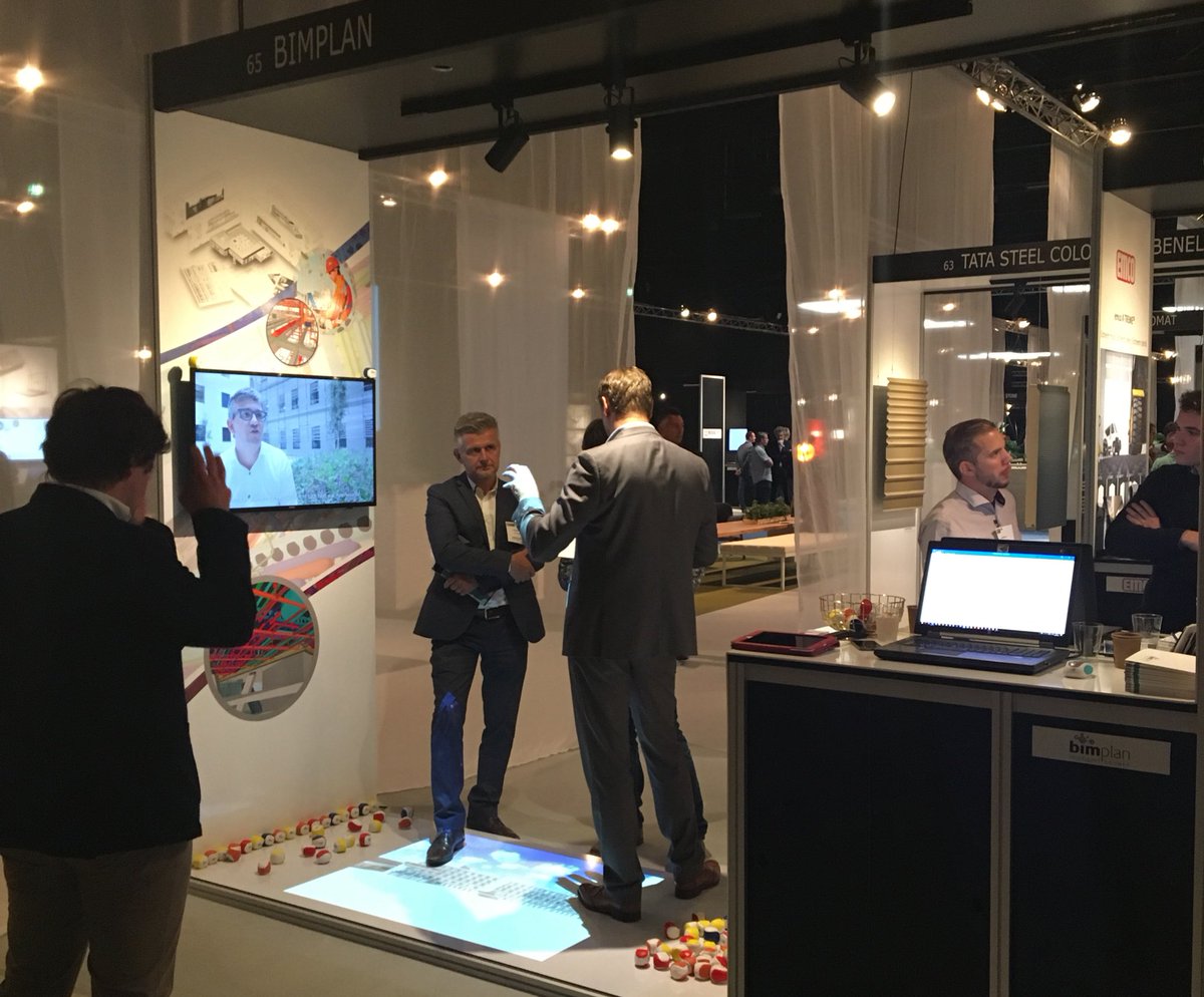 Day 2! Drukte op onze stand! <a href="/BIMplan/">Bimplan</a> @Utility2Build