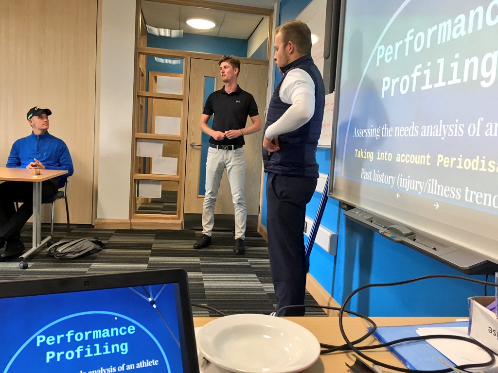 NicJRowley's tweet photo. Discussing the Determinants of Elite Golf Performance with the @tourgolfcollege 3rd Years #LittleJonnyonTour #performanceprofile https://t.co/ASZ7CAtuut