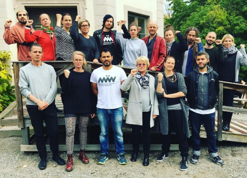 Självklart står @ManForJamst upp för rätten till säkra och lagliga aborter för alla. Överallt. 🙋‍♂️ #ståuppföraborträtten