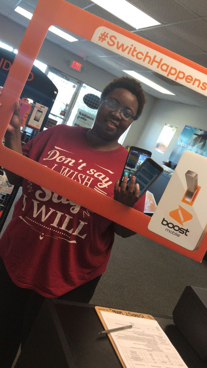 Boost28352's tweet image. Straight Talk's data just wasn't fast enough!! #SheMadeTheSwitch #YouCanToo #SwitchHappens