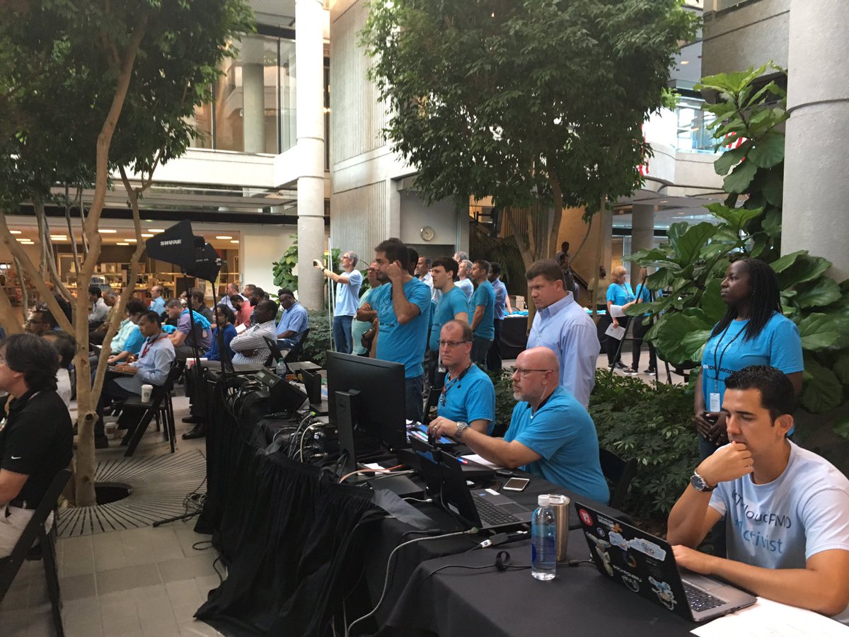 RossClanton's tweet image. Just kicked off our 4th Verizon DevOps conference.  Super excited..  #DevopsVZ