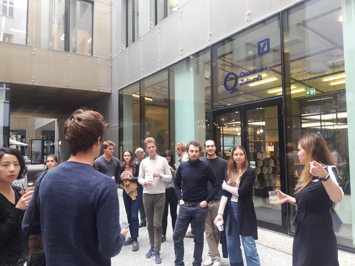 HECParisMasters's tweet photo. Les étudiants de la majeure Digital en learning expedition à Berlin, l'un des premiers Tech Hub au monde 🚀#HECStudyTrips https://t.co/BHan25AVES