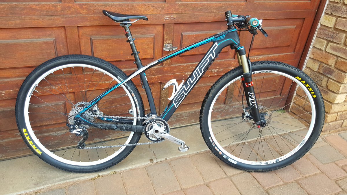 Bike washed and ready for <a href="/VarsityMTB/">Varsity MTB</a>. Now lets just hope my legs are too 😉