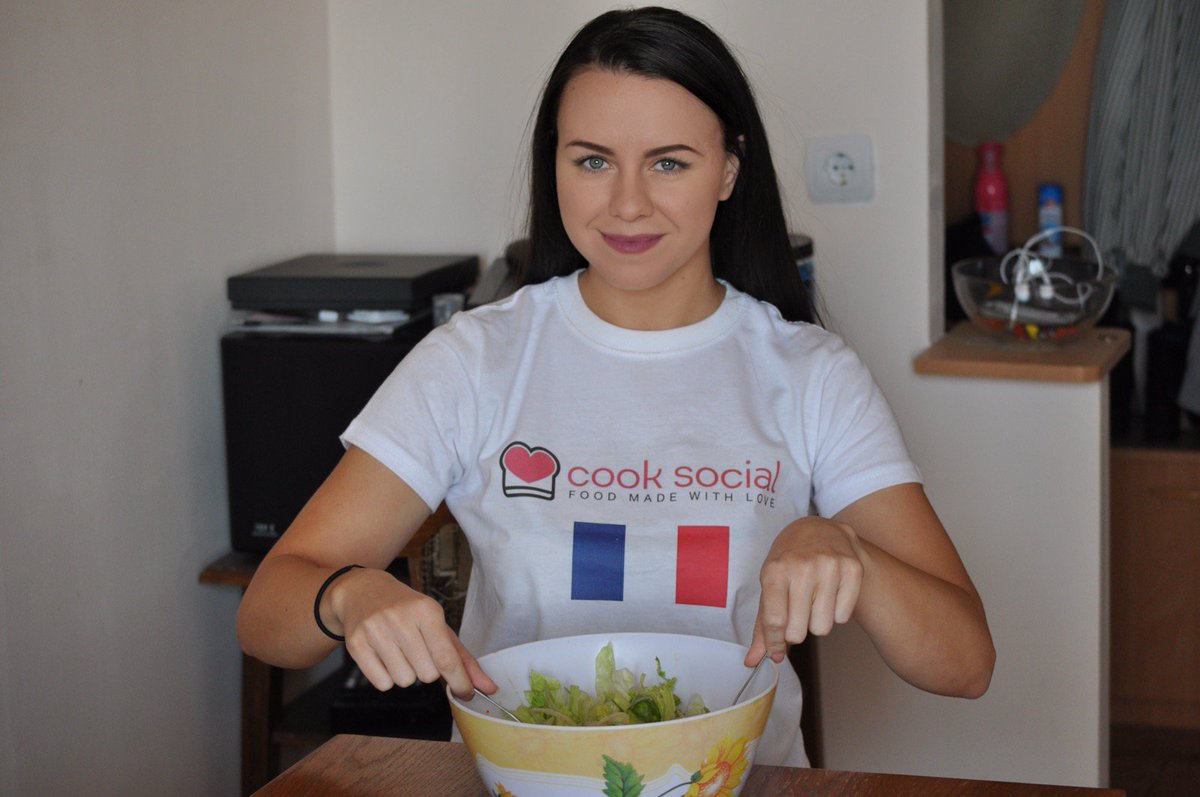 Join_CookSocial's tweet image. La cuisine est un révélateur de l'amour 🇫🇷❤️ #Cooking #healthy #delicious #Food #love #Foodie #foodporn #CookSocial bit.ly/2k3RC5X😋