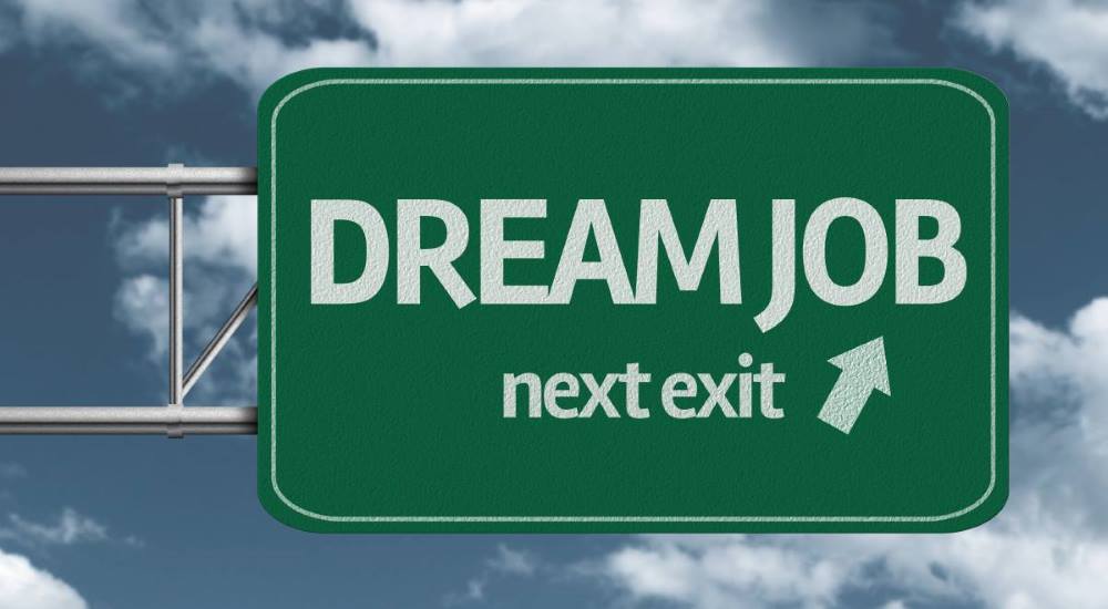 TeamNewForest's tweet photo. We currently have an amazing 14 potential new On-Call recruits from across the #NewForest hoping to become a vital part of their community! https://t.co/rb5OdZ8UrJ