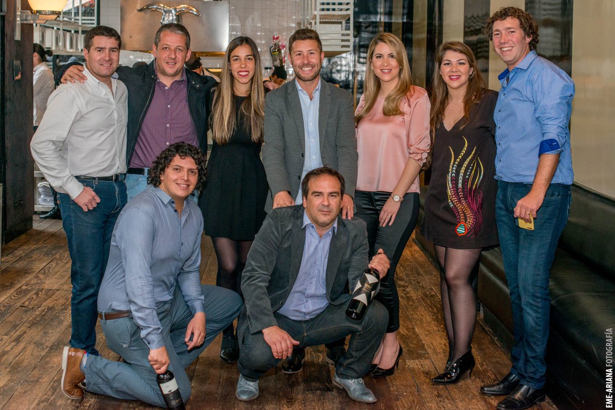 "Presentamos Malcriado, nuestro vino ícono. Para honrarlo, festejamos un almuerzo en @Tegui con amigos, periodistas y amantes de MM Wines.