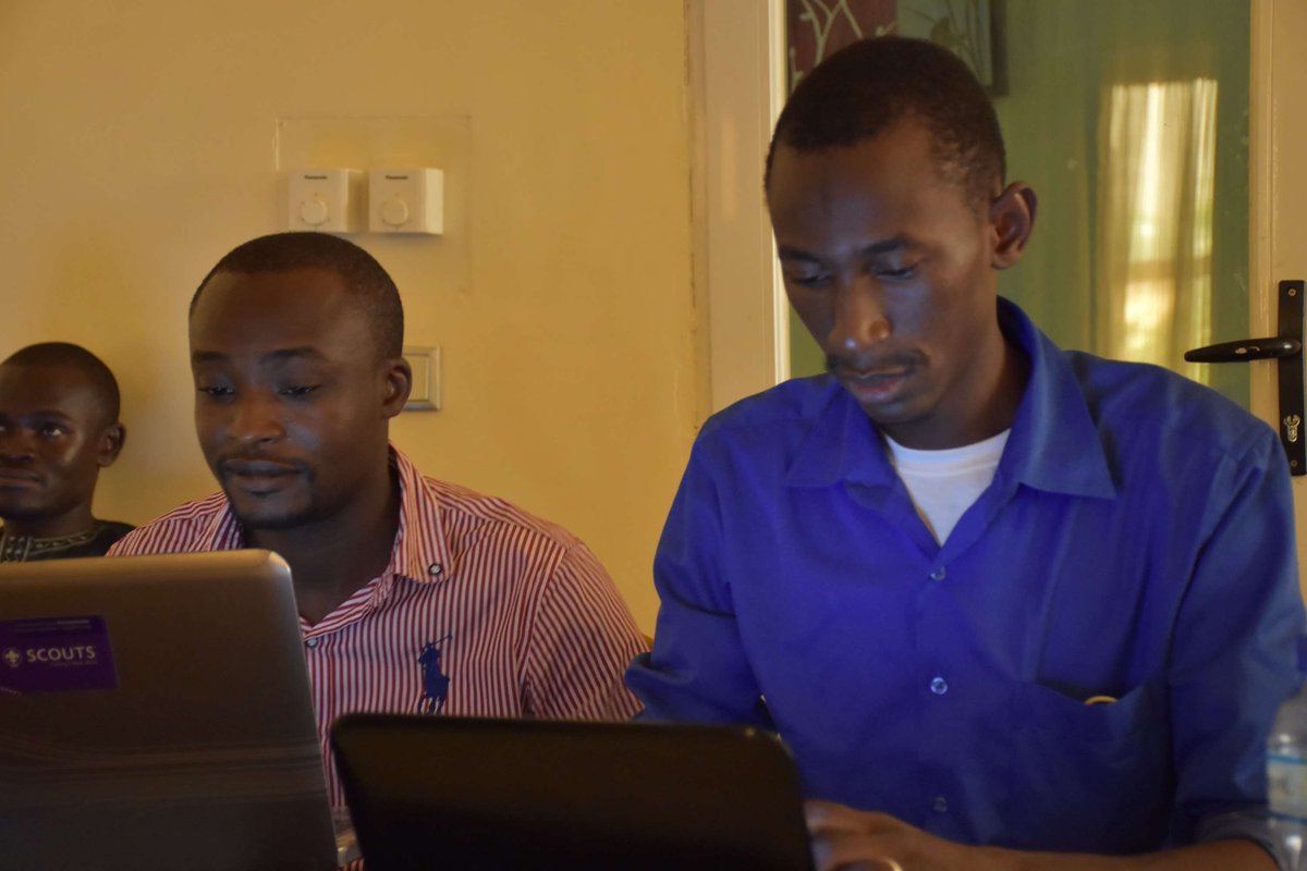 OSCPFAFRIQUE's tweet photo. @RJASRPFNiger La #FormationJASRPF a pour but d'aider les @RJASRPFNiger à utiliser les médias sociaux pour un plaidoyer et une com effective et durera 3jrs https://t.co/fopAMIPQvd