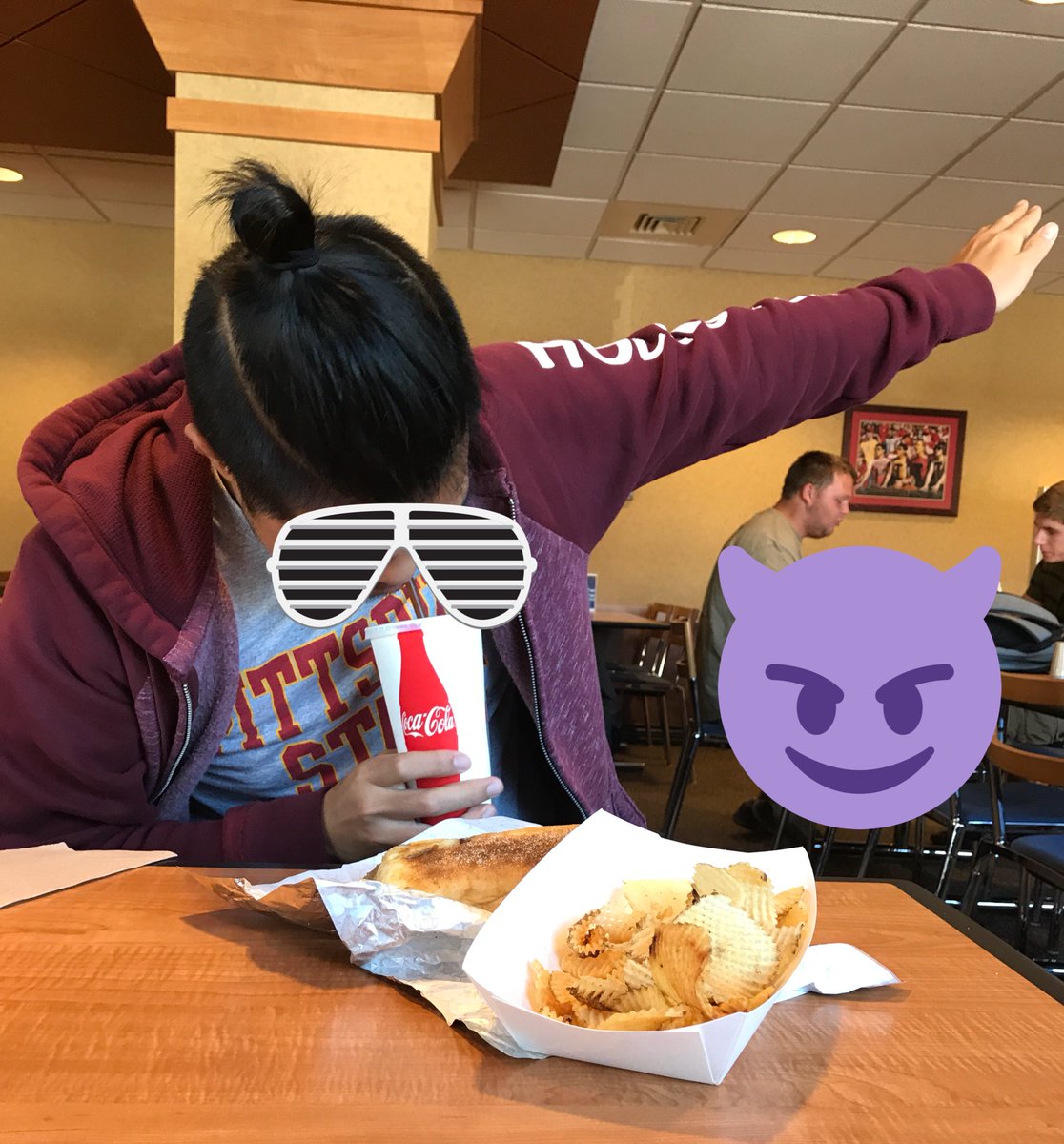 mtndewfarmer's tweet photo. Almost Friday #thursday #savage https://t.co/eZ5Q6oFaxy