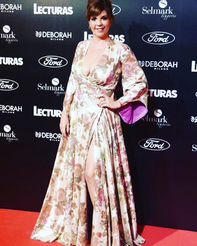 Felicidades <a href="/Lecturas/">Lecturas</a> <a href="/SelmarkLingerie/">Selmark Lingerie</a> <a href="/FloridaRetiro/">florida retiro</a> por la fiesta de cumpleaños de anoche.Vestido de <a href="/ivan_campana/">Ivancampaña</a> 💋