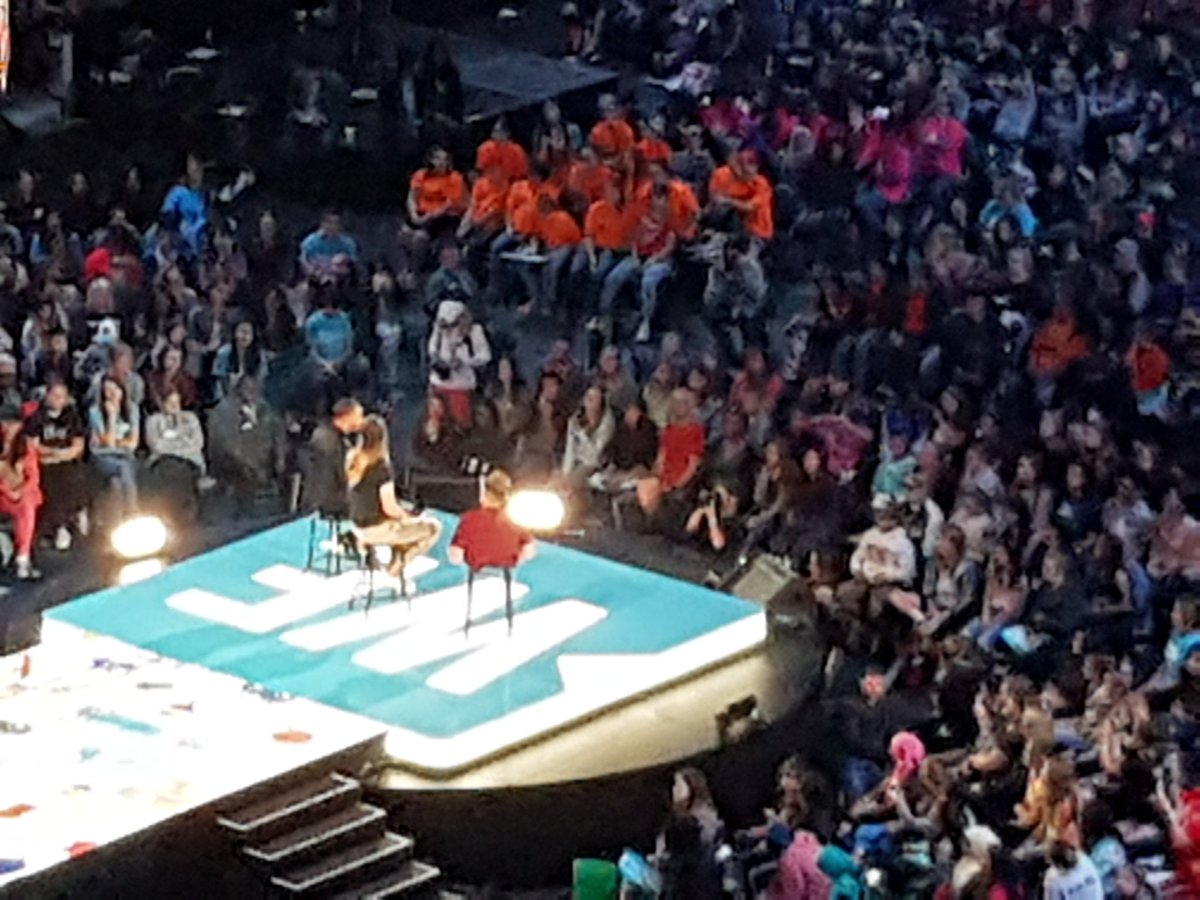 MrsMKillman's tweet photo. Penny Oleksiak and Andre Degrasse #WEDay #jbapt https://t.co/RRwKqiqzTW