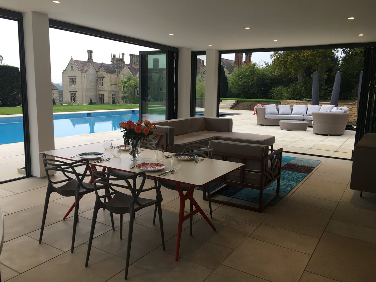 misskateeb's tweet photo. Pool House project finally finished and looking stunning! #justneedthesunshine #poolhouse #interiordesign #poolhouseinterior #stonewall https://t.co/AOth0AC4Bm