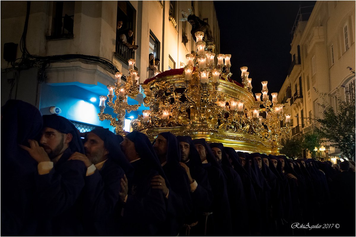 Cuando las cosas se hacen bonitas <a href="/HectorHmalaga/">Hector Arenas</a> <a href="/HdaddelaColumna/">Hermandad de la Columna</a> <a href="/cofradiasmalaga/">Agrupación de Cofradías de Semana Santa de Málaga</a> #malaga #CofradiasMLG #cofradias <a href="/alepicon2/">alepicon</a>