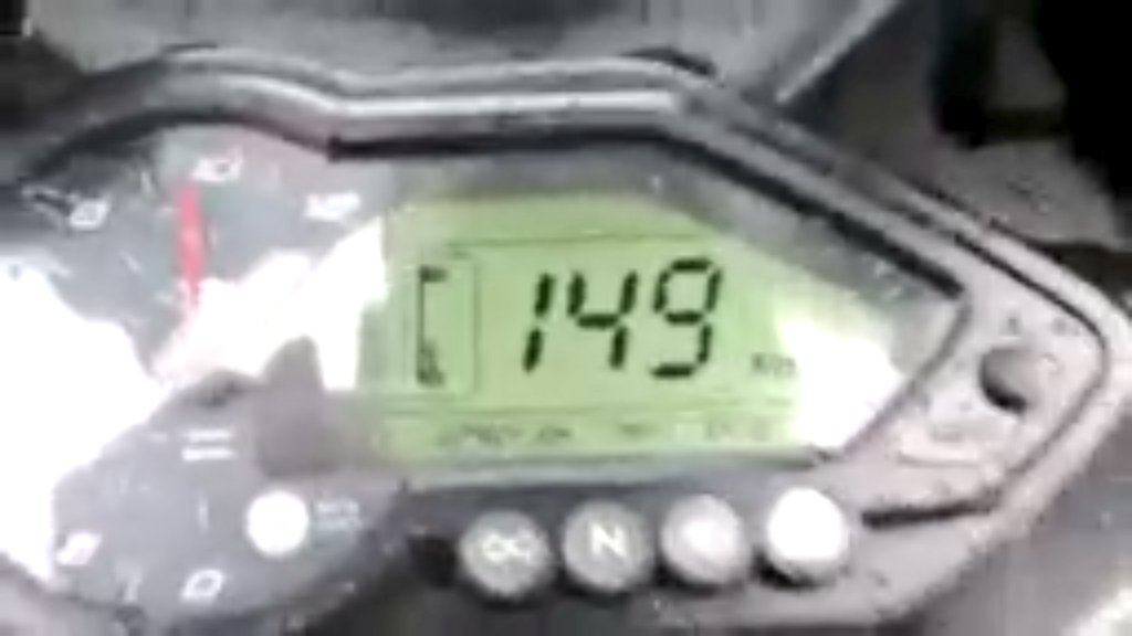 vnarawade80's tweet image. Top speed of My #pulsar_220F 
#150 Last😄😄😃😃