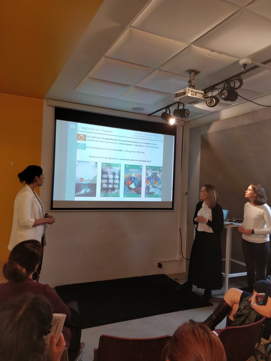 SocialBuilder's tweet photo. @Maydeeapp, première appli qui quantifie le travail domestique, lauréat #hackegalite, présenté devant @MarleneSchiappa https://t.co/wrw51o99Ep