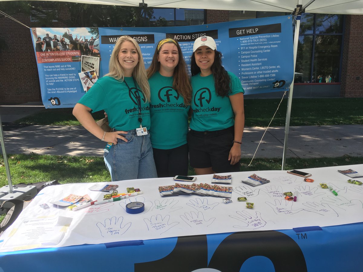 Dr_Rissmeyer's tweet photo. Checking in with students #FreshCheckEmmanuel https://t.co/GZIrQzqsnH