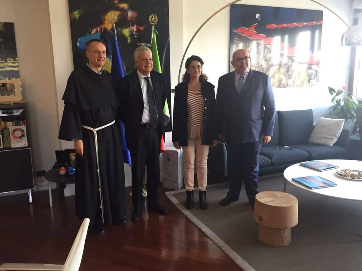 arpaumbria's tweet photo. Al @minambienteIT firmato protocollo intesa @sacroconvento @arpaumbria e @sisifosrl per la sostenibilità ambientale complesso #SanFrancesco https://t.co/5ZHEAsj2DM