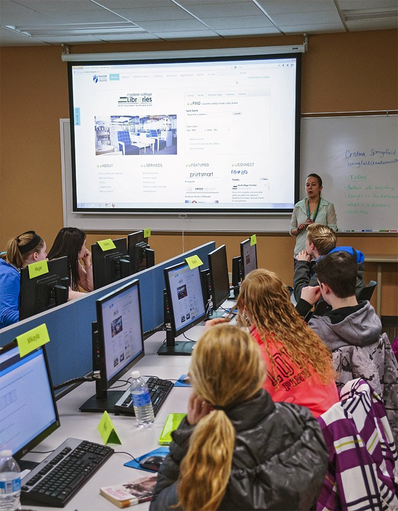 LibSACToolbox's tweet image. Last year our librarians led over 400 library sessions. Schedule a library session for your course: libguides.madisoncollege.edu/infolit