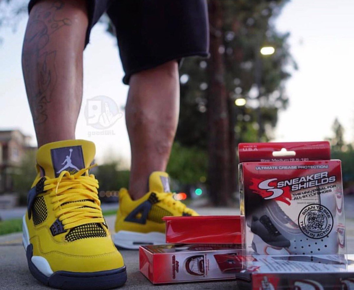 sneaker shield jordan 4