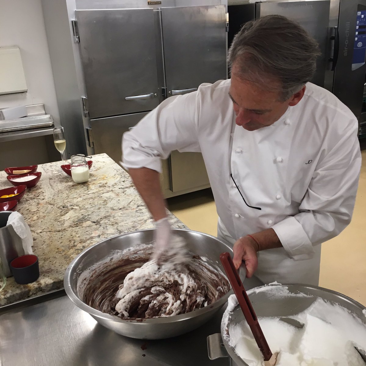 Chris Brown tweet media