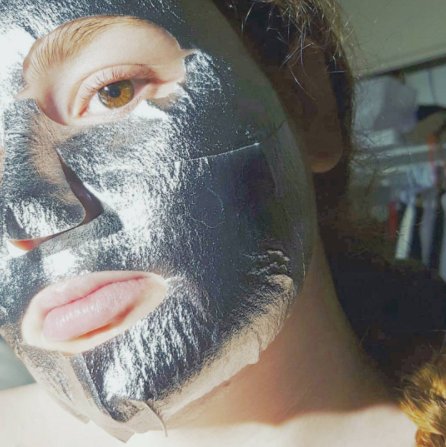 Need a light to help guide you through life? 😔 Use our #masklab anti-aging foil mask! #thefaceshopca thefaceshop.ca