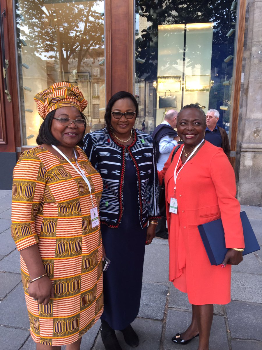 Mossane76's tweet photo. @IndustrieFrance @Cgeci_Officiel #femmesenor #ofad 10 entreprises dirigées par des femmes sont enregistrées au patronat ivoirien https://t.co/rPsd9w0Mij
