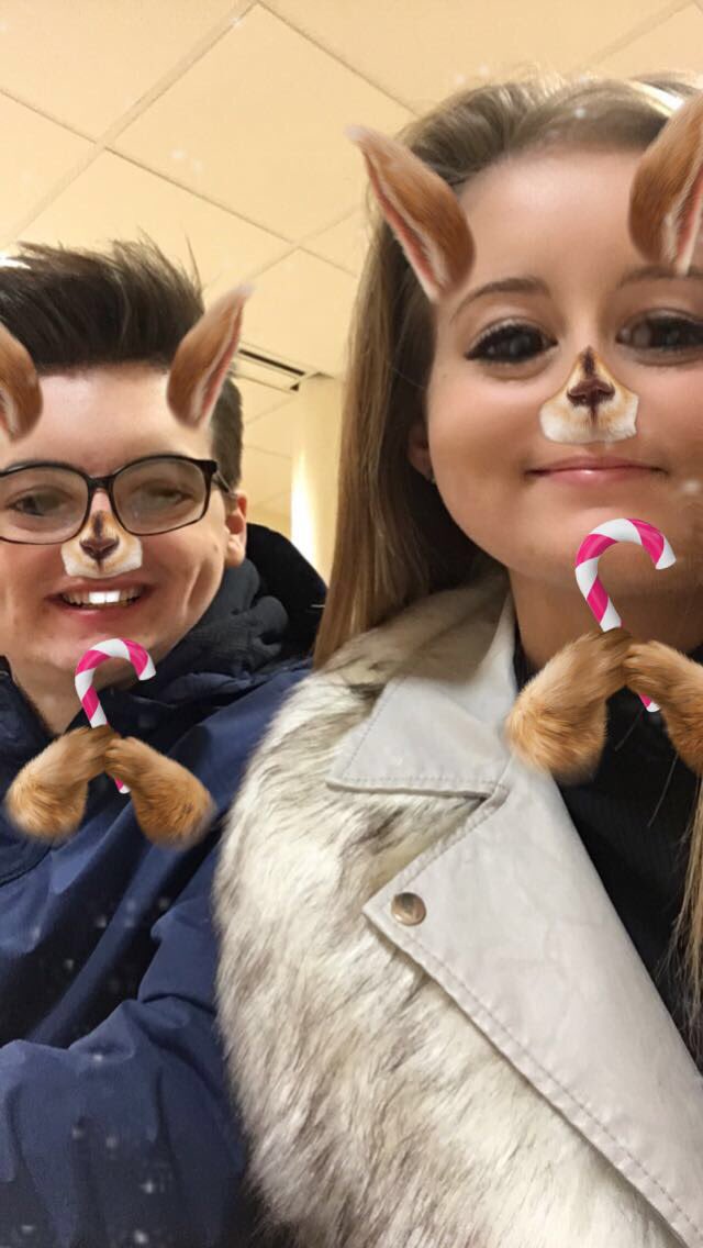  Happy Birthday Dave!!! Hope your having a good one  xx 