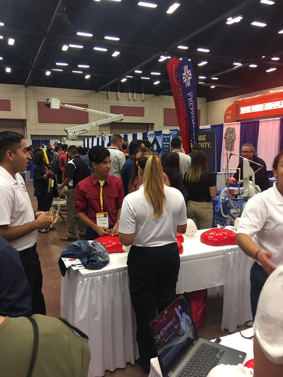 jsstevens88's tweet image. JobCon 2017 #PantherNT #AUstinHS Freshman and Sophomores  making connections for the future!