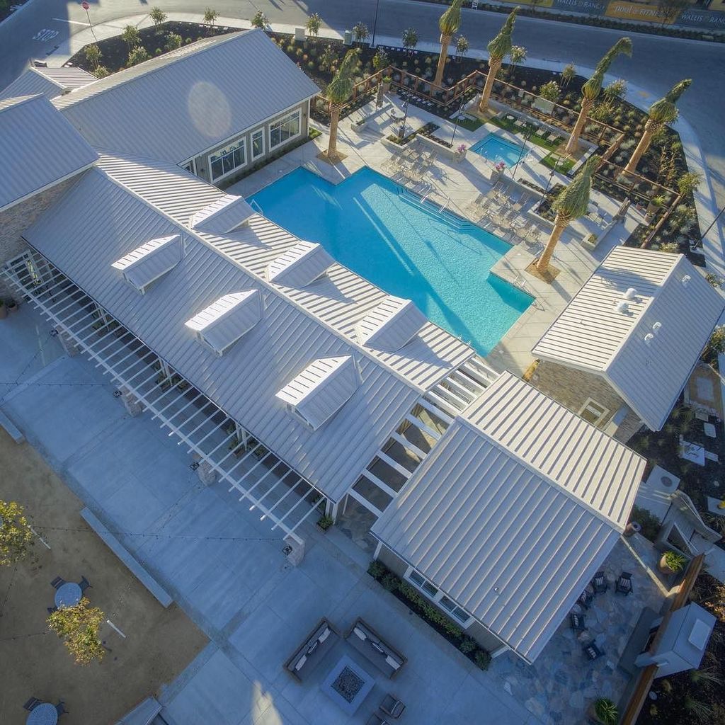 fishbowlPhoto's tweet photo. Another fun project from earlier this year for @huffconstruction to showcase this first class activity center. #ar… https://t.co/bmd2LSrGPc https://t.co/btjnbimosK