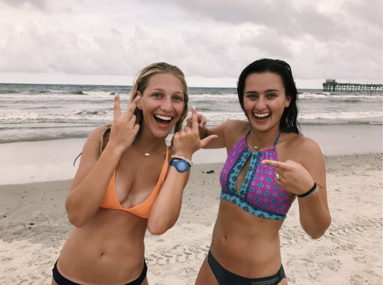 megan_fullwood's tweet image. h16bd to the coolest child i know ;) glad u can finally drive a car to come visit me!!! ily forever 💓🌟🌀 #yeeyee #yamit @samiparker1414