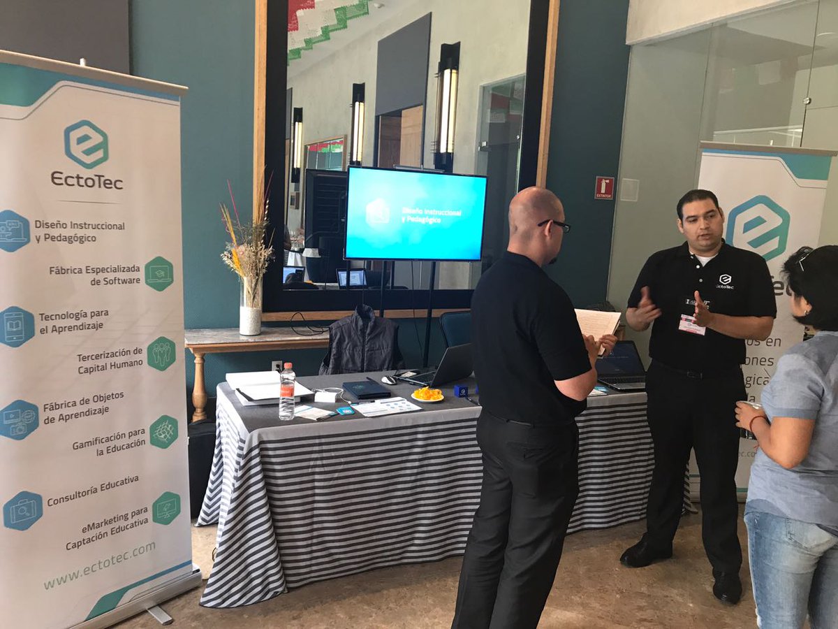 EctoTec's tweet image. El equipo #EctoTec presente en el 10° Congreso de Administración Escolar organizado por @ARSEE_AC en #Querétaro 😀#ARSEE #SomosEctoTec