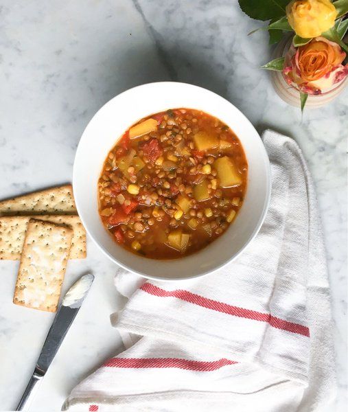 Cette soupe mexicaine aux lentilles et à la courge musquée 🍜🍲 est un « must » dans ma cuisine!😛😛😛
buff.ly/2wZjusU