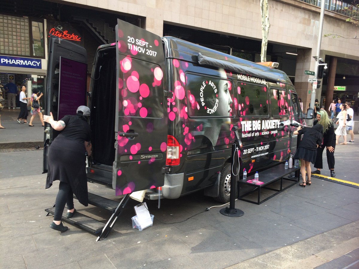 thebiganxiety's tweet photo. Thx @thebiganxiety volunteers &amp; #MobileMoodLab team. Busy week @ Customs House/Auburn/Fairfeld/Paddington - coming to @UNSW kensington 3 Oct https://t.co/ARN4wW2JeX