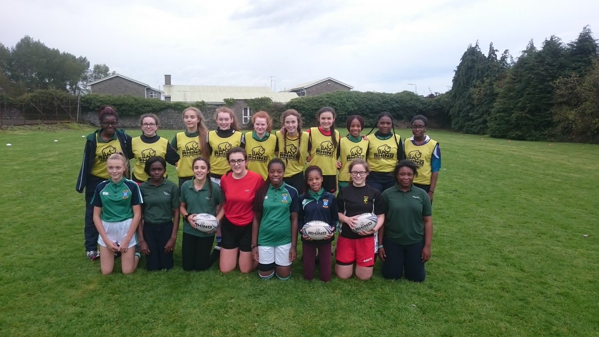 Andrewnaylor12's tweet photo. St Louis Secondary School 1st Tag Rugby Session. Great start with an Enthusiastic Group of Girls. #FromTheGroundUp #LeinsterRugby #BestDab https://t.co/RFshBN4zYO