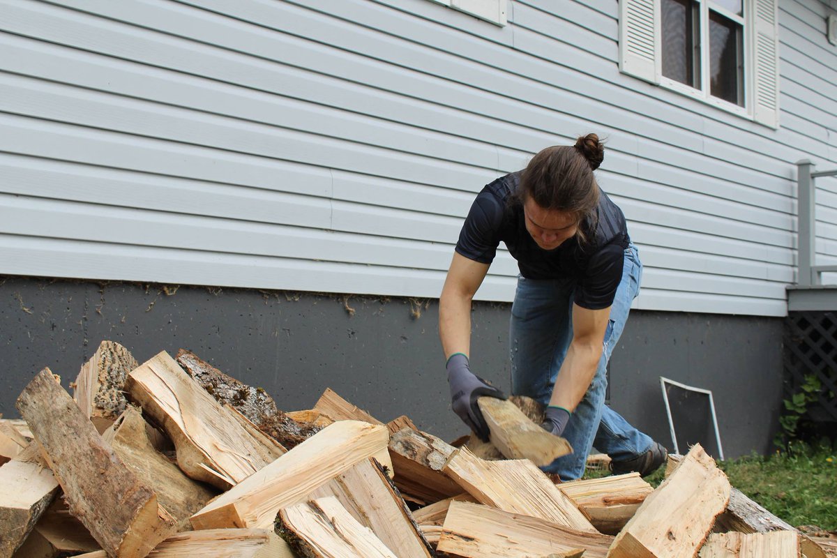 kingswood's tweet image. Our ENTIRE school headed out to do ministry, for Serve NB day. This is all part of our PULSE days. #KUpulse #experienceKU