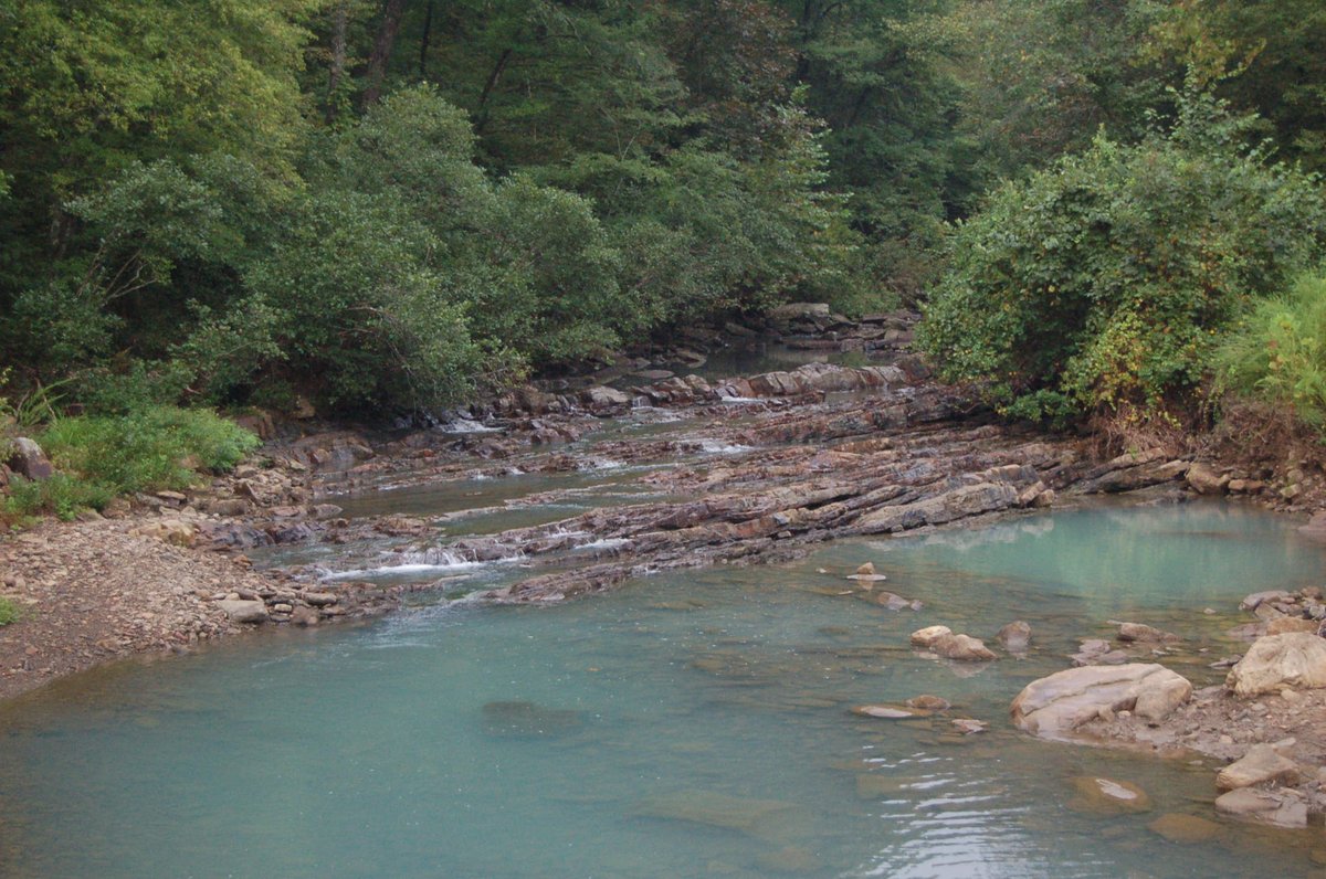 MulberryRapids's tweet photo. I can't remember where, so we'll just say a creek on a #backroad somewhere near the #MulberryRiver in #Arkansas. #RoadTrip #ProbablyLost https://t.co/6YD4phuykW