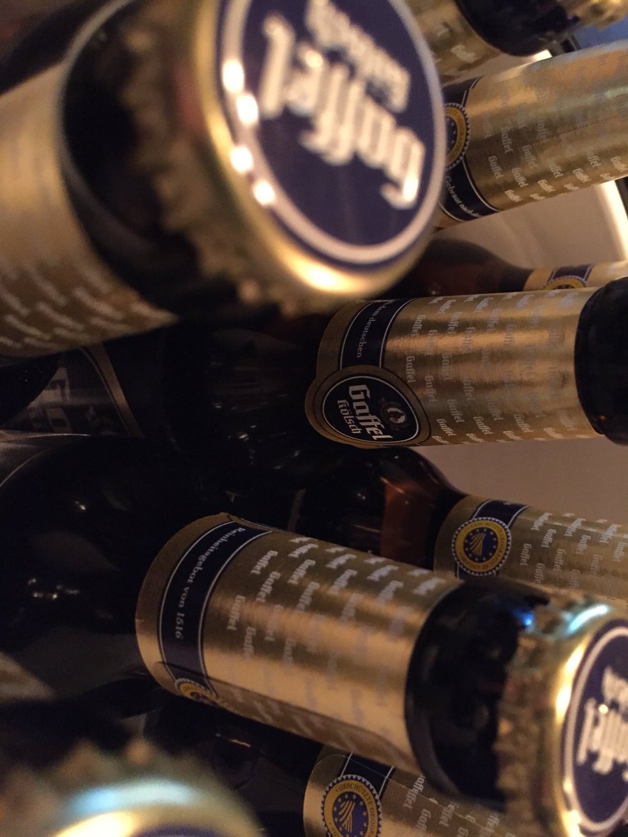 OMPforum's tweet photo. @searchVIU Wir können auch anders - Kölsch 😀 #OMPForum3 https://t.co/fG5kZXSr1B