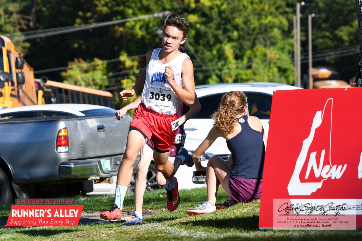 LHSLancerTrack's tweet photo. Great #MI43 photos thanks to @NH_CrossCountry https://t.co/JiQ3EgZwiF