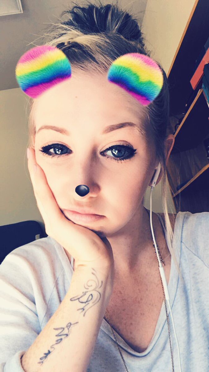 snowbunnz_'s tweet image. Pretty much ready for the day to be over. #gradschool #Chemistry #TAproblems 

@TwitchKittens 
@Twitch_RT 
@Snapchat